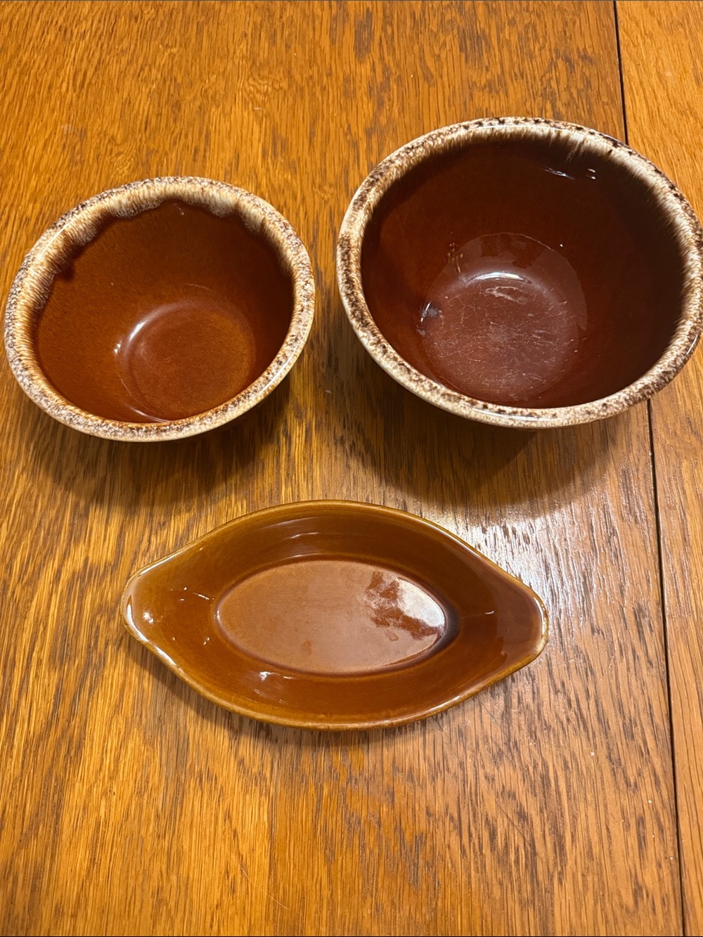 VBrown Ceramic Serving Bowls and Tray - Unbranded